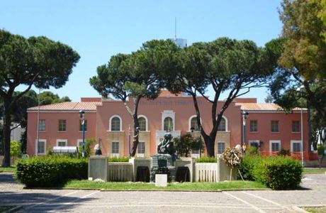 Piazza Del Quadrato