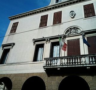Palazzo Dolfin Boldù