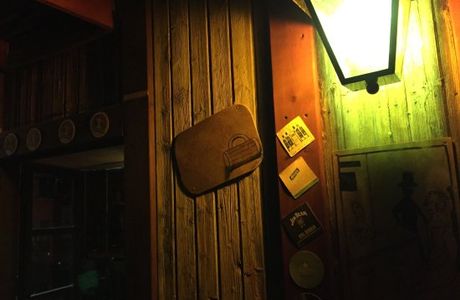 Mel's Pub