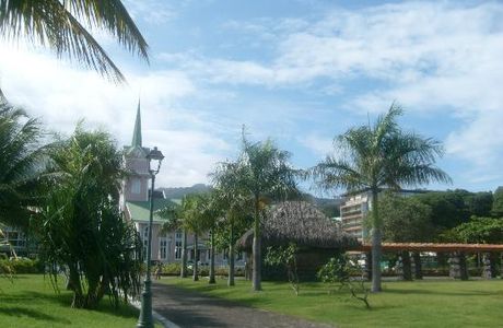 Paofai Gardens