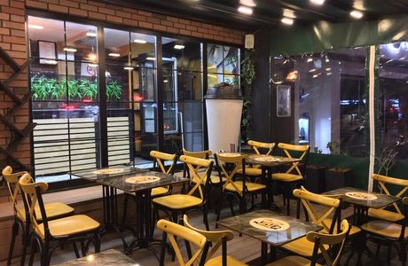 Yogoro Cafe