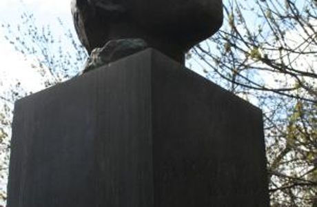 Osip Mandelstam Statue