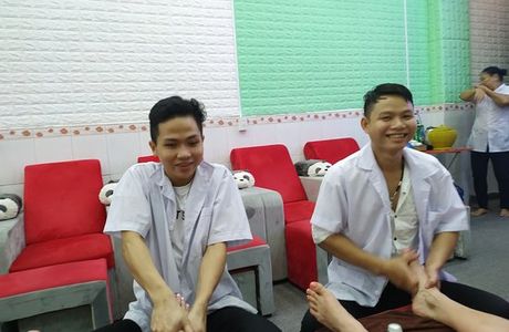 The Blind Massage