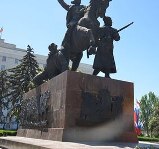 Monument to Soldiers of the 1st Cavalry
