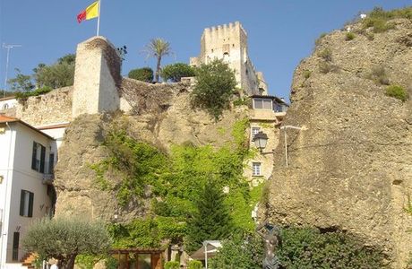 Chateau de Roquebrune-Cap-Martin