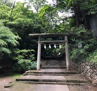 Karasawayama Castle Ruins