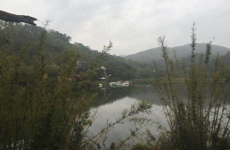 Guai Zih Lake