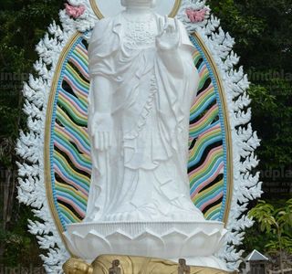 Linh Son Truong Tho Pagoda