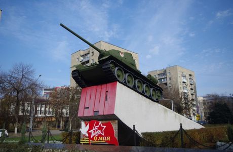 Monument Tank T-34