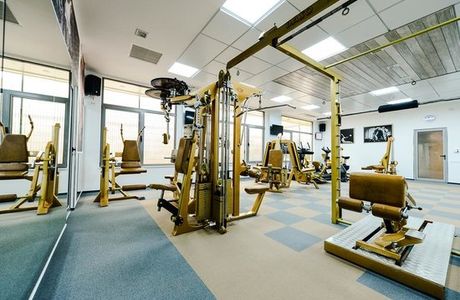 Complex Sportiv Comesad
