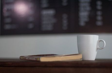 Lucano Coffee&Books