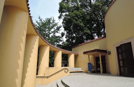 Former Tamaseiseki Kinenkan