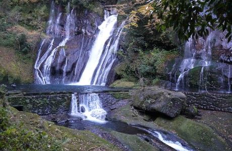 Shiramizu Falls