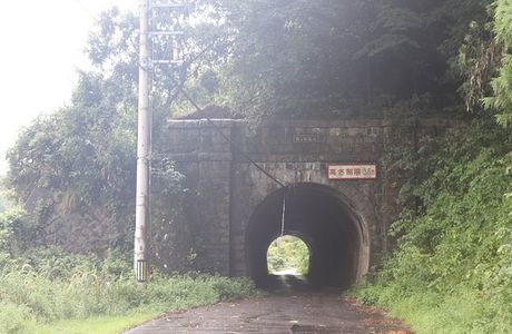 Old Hokuriku Line Funagaya Tunnel