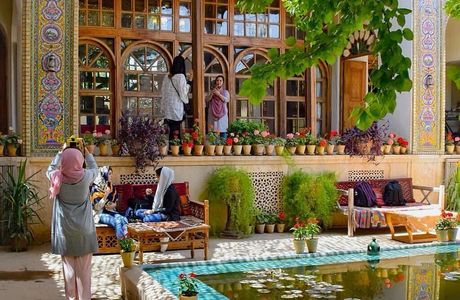 Manteghi Nezhad Historical House