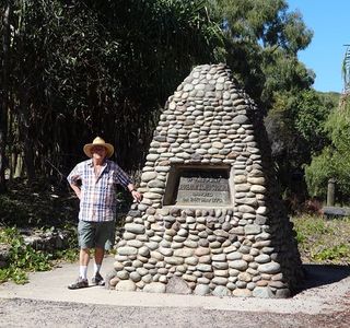 Lieutenant James Cook Monument Cairn