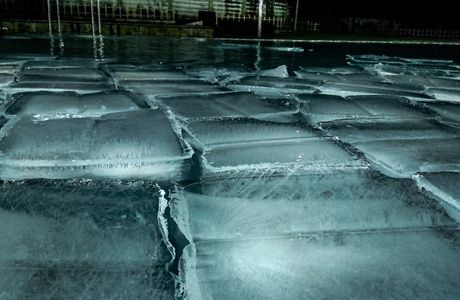 Crinoline Swimming Pool