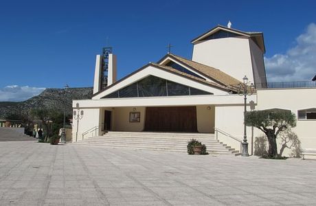 Parrocchia Santa Maria Assunta In Cielo