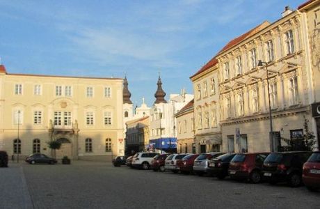 Upper Square