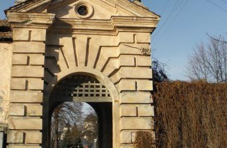Zvirynetska Gate
