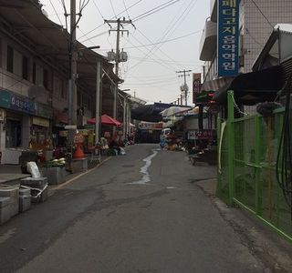 Yeongwol Seobu Market