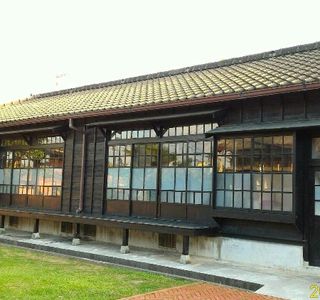 Shan Jiao Elementary School Ri Zhi Hou Qi Su She Qun