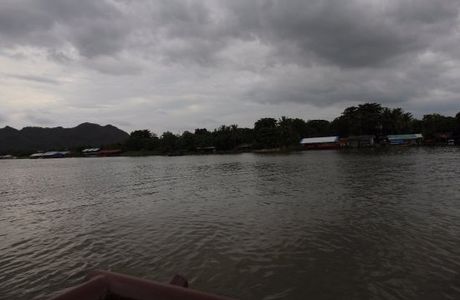 Riverside Promenade