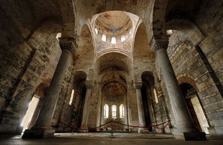 Sekiz Direkli Hamami