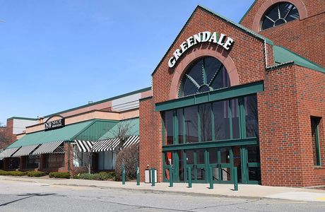 Greendale Mall