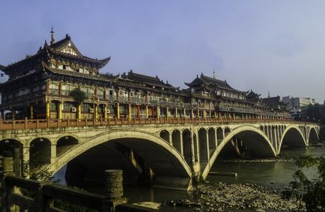 Yazhou Gallery Bridge