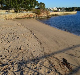 Hudson Park and Beach