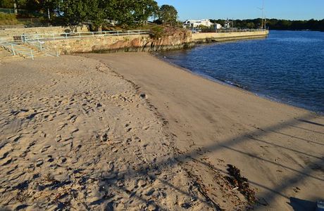 Hudson Park and Beach