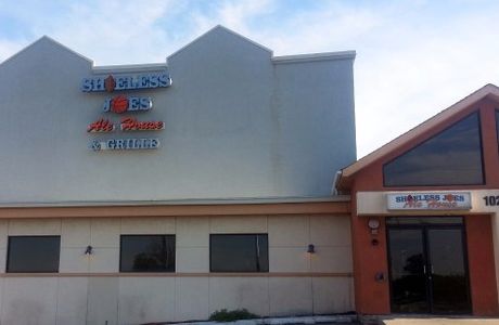 Shoeless Joe's Ale House & Grille