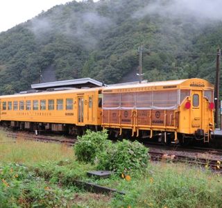 Shiman Torocco (JR Shikoku Yodo Line)