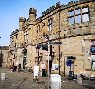 Gilmour Street Station