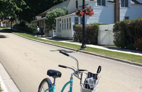 Island House Bike Shop