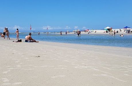 Barra de Ibiraquera Beach