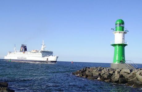 Die Warnemünder Molen