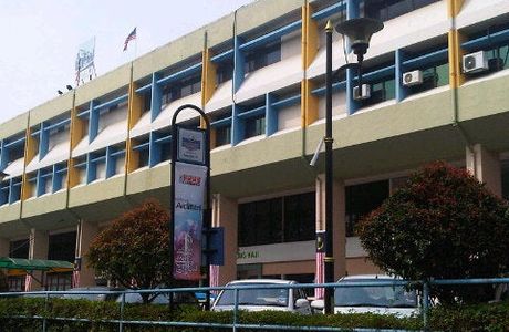 Kompleks PKNS Shah Alam