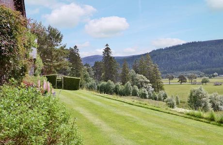 Mar Lodge Estate