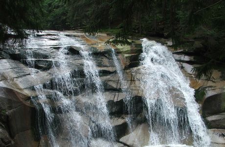 Mumlava Waterfall
