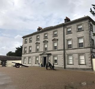 Dowling Chauffeur Drive