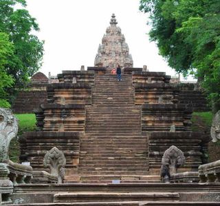 Nuadthaimainam