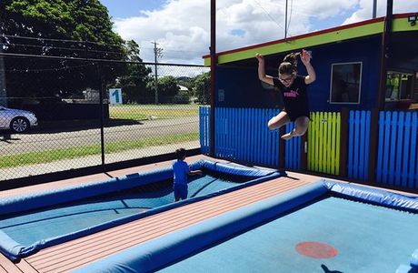 Lakes Entrance Mini Golf and Trampolines
