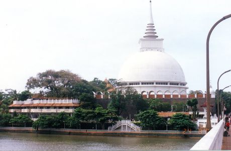 Kalutara Bodhiya