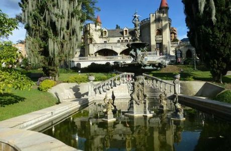 El Castillo Museo y Jardines