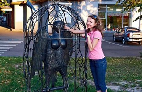 Monument to the Bird Sirin