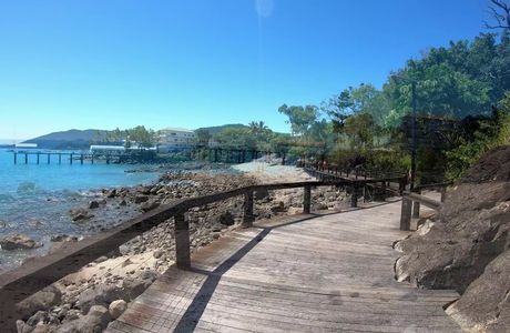 Bicentennial Walkway