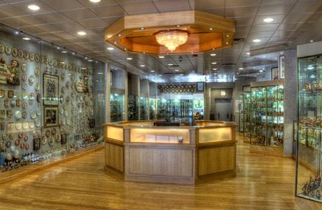 Museum of Hummels