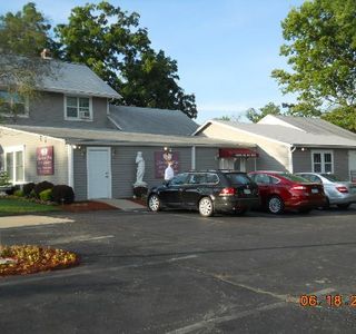 Chestnut Fine Arts Center